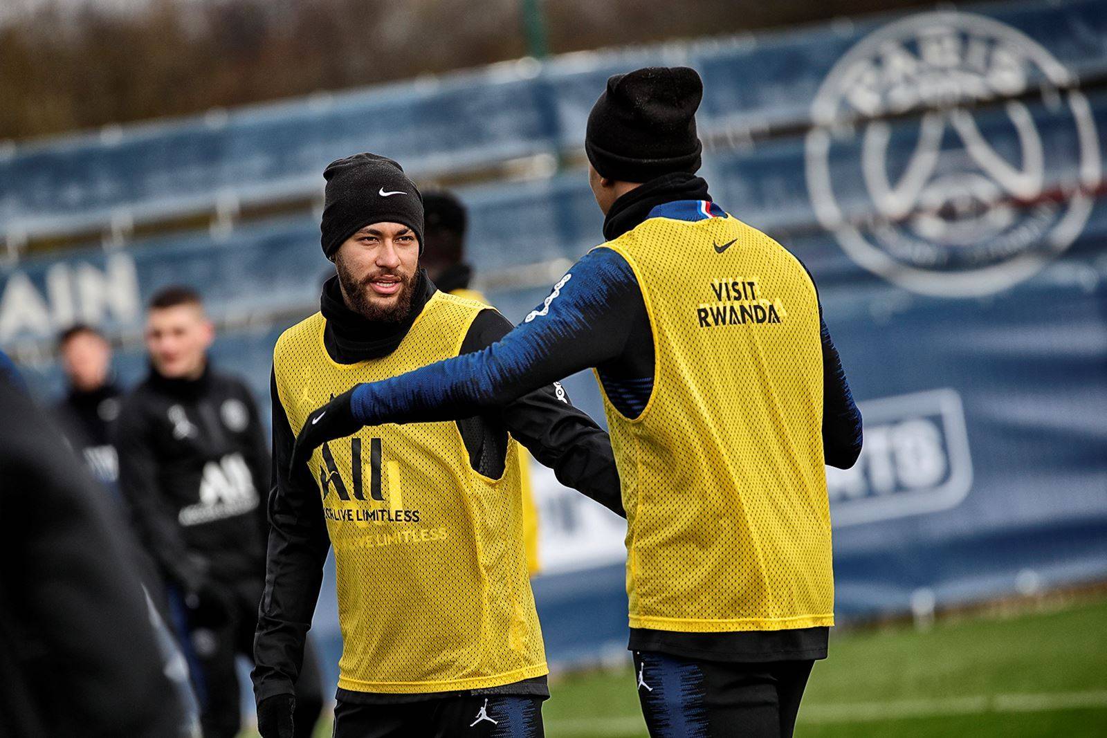 国际比赛日体能课后；底特律活塞迎来里程碑备战法甲；底气十足；训练强度明显提升的简单介绍-爱游戏入口