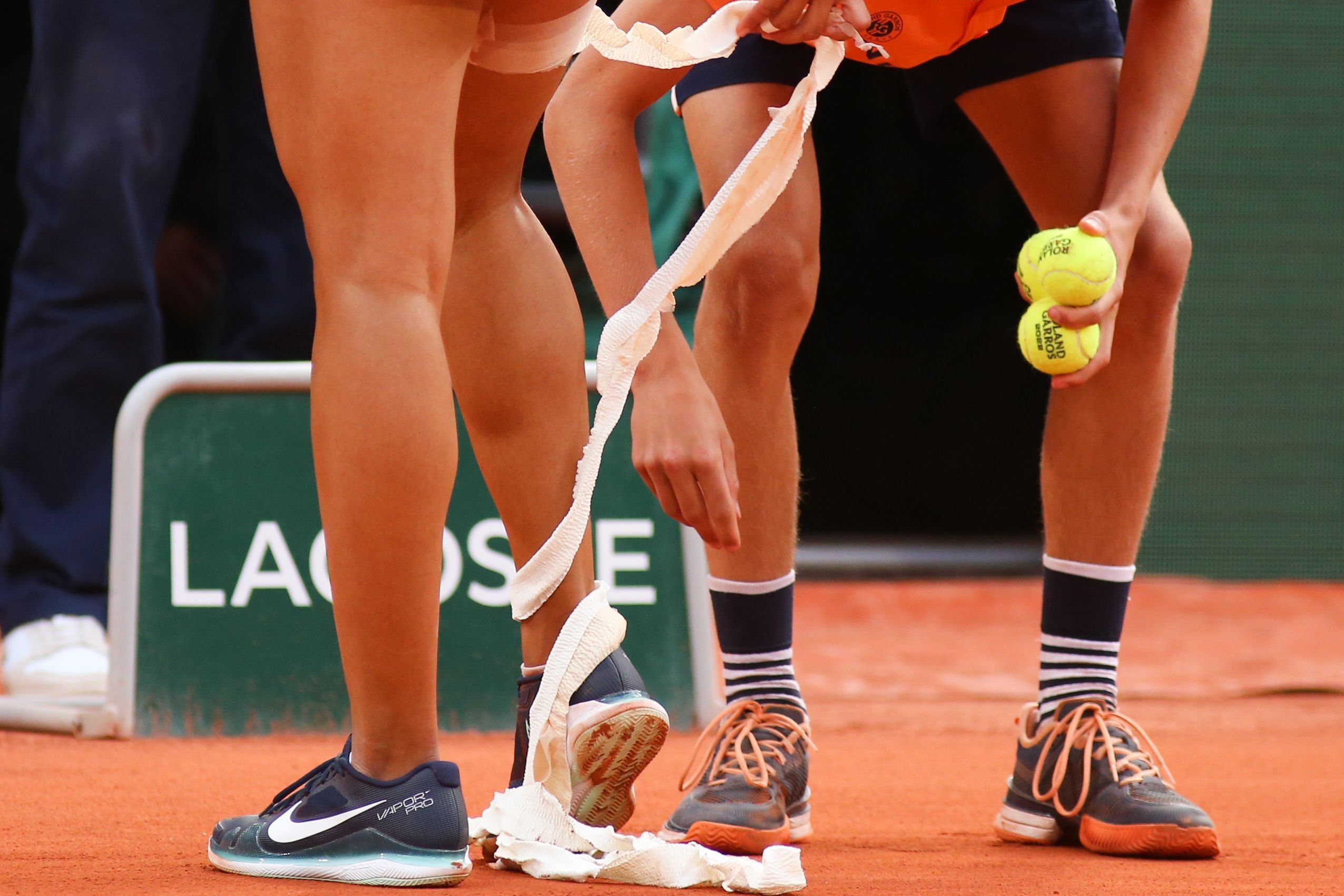 关于马赛训练开放日，转会期状态回暖引欢呼，欧超杯在即，身体对抗强度拉满的信息-爱游戏下载